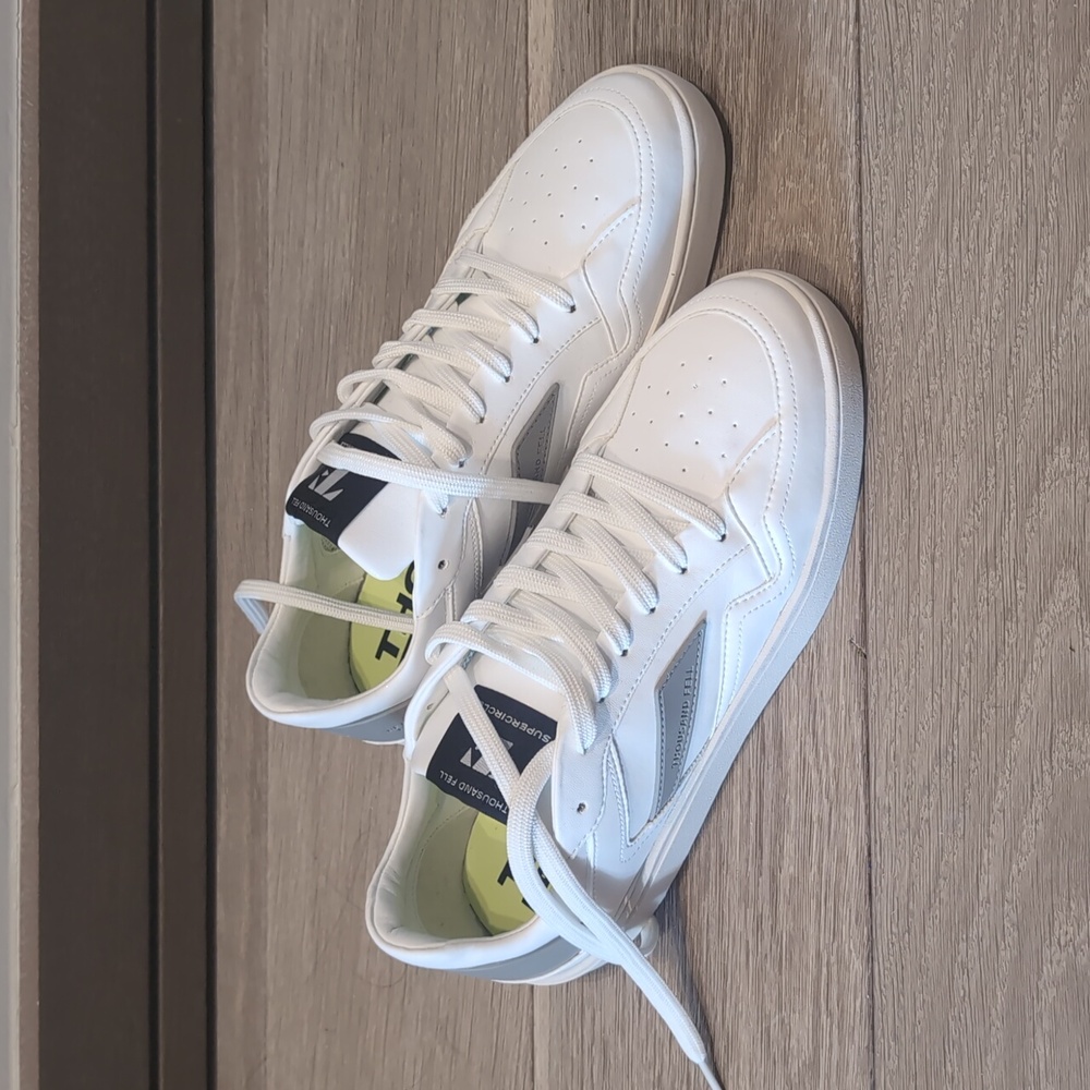 Thousand Fell sneakers